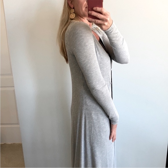 Ribbed Texture Long, V Neck Button Front Cardigan - Picture 6 of 8